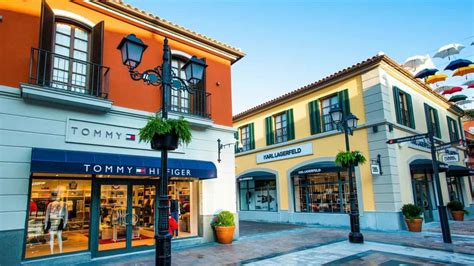 malaga outlet shopping